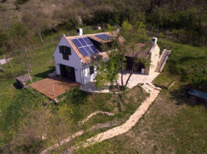 Henye holiday homes